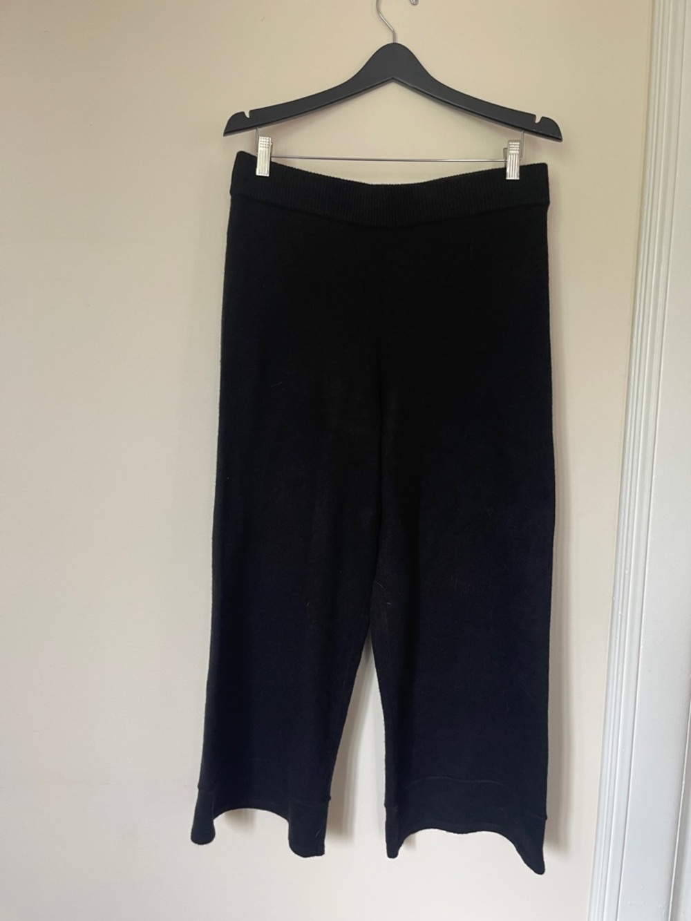 Black Wide-Leg Knit Pull-On Pants